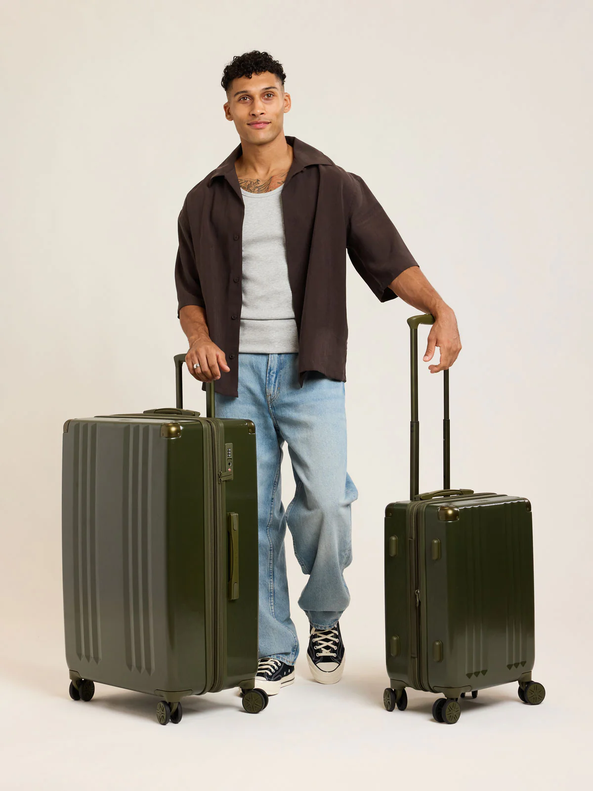 Ambeur 2-Piece Luggage Set - Image 61