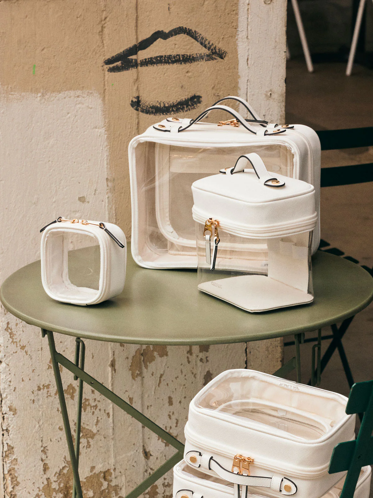 Clear Train Case with Top Compartment - Image 23