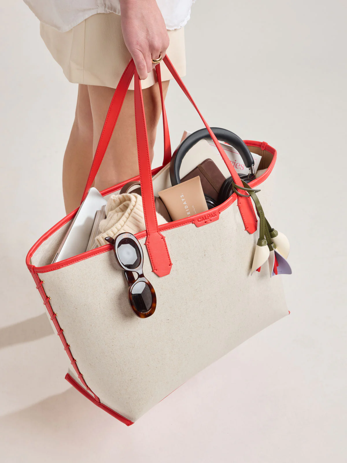 Colette 15" Canvas Laptop Tote - Image 15