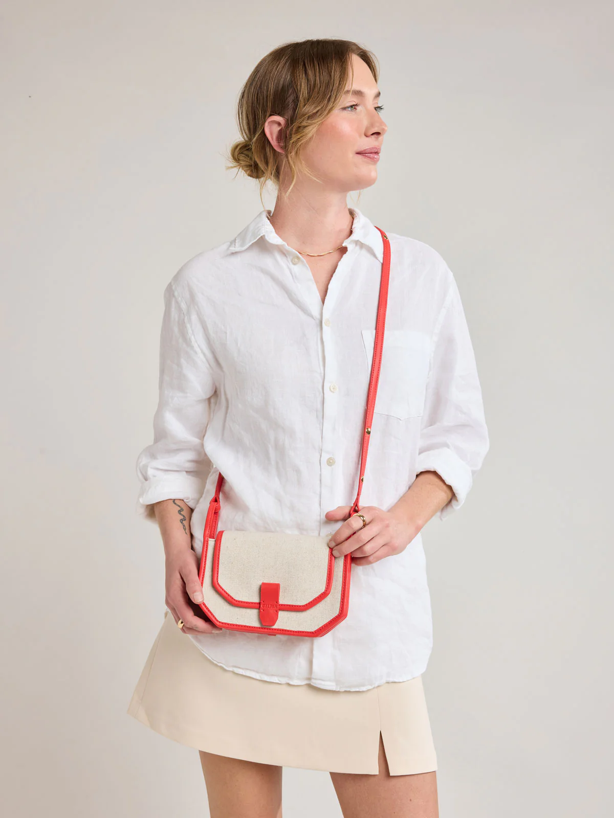 Colette Canvas Crossbody Wallet Bag - Image 26