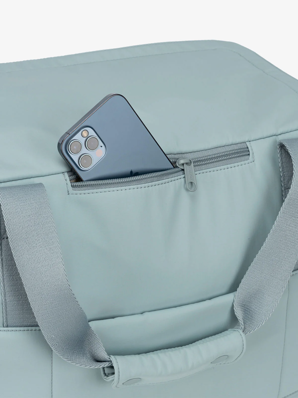 Connect Laptop Duffel - Image 32