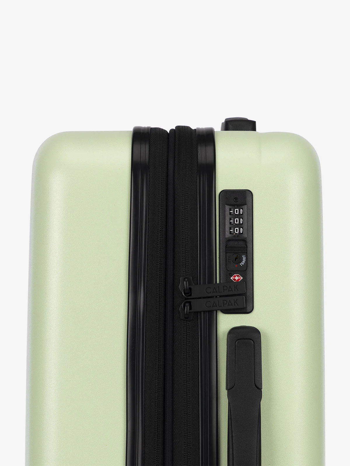 Evry Medium Luggage - Image 50