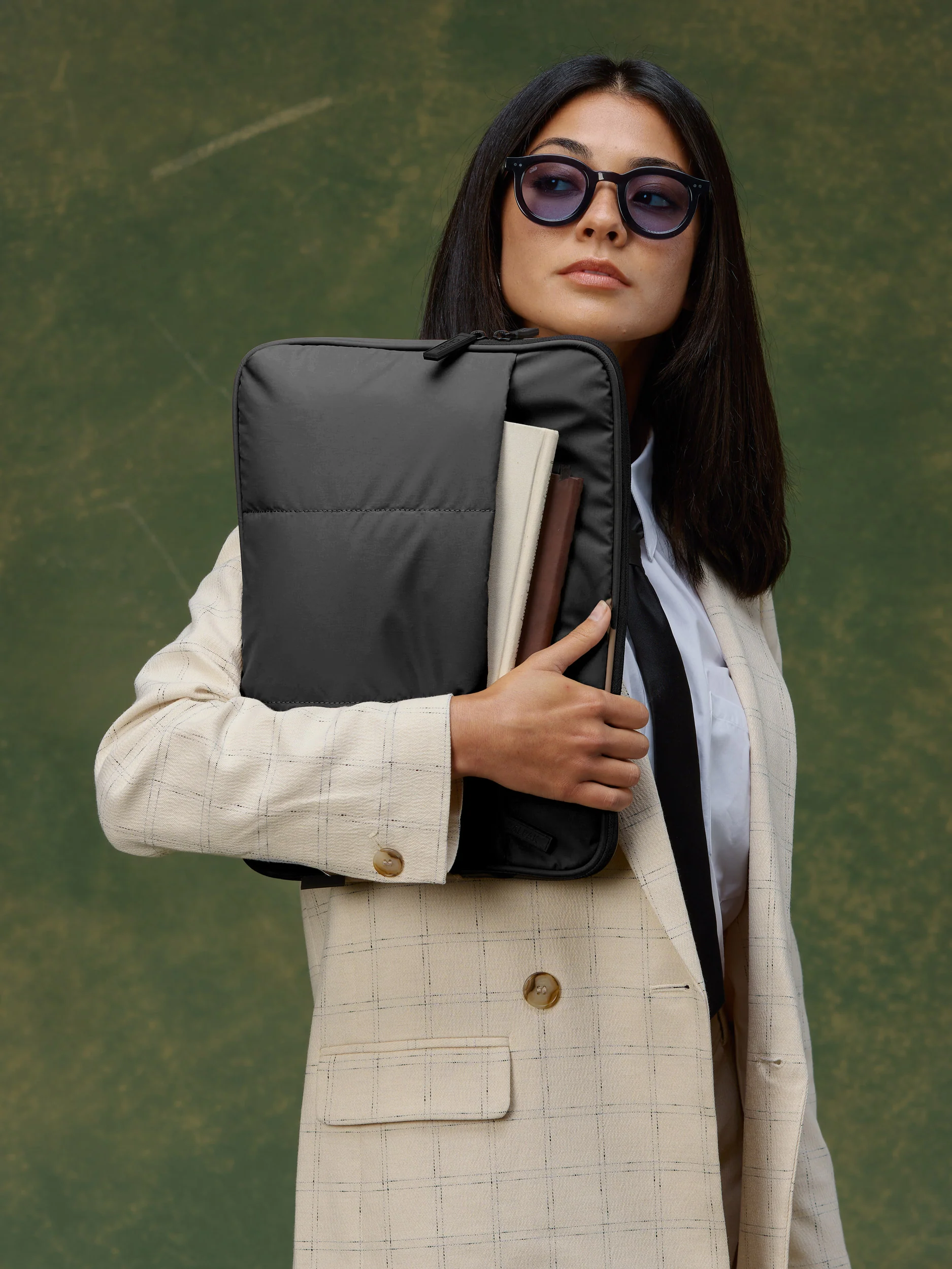 Luka 14" Padded Laptop Sleeve - Image 17