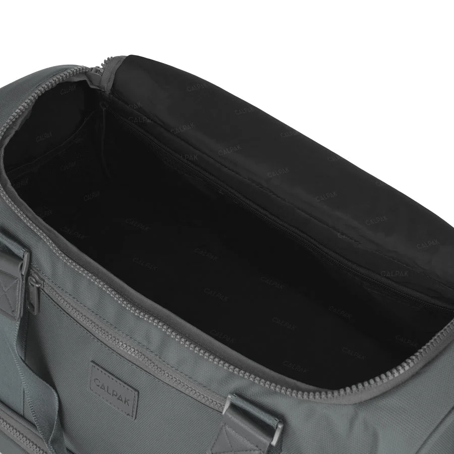 Stevyn Duffel Bag with Shoe Compartment - Image 10