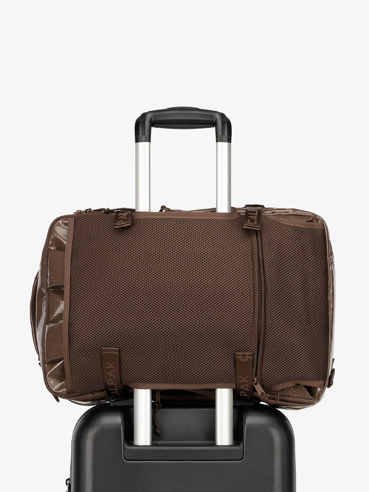 Terra 26L Laptop Duffel Backpack - Image 33