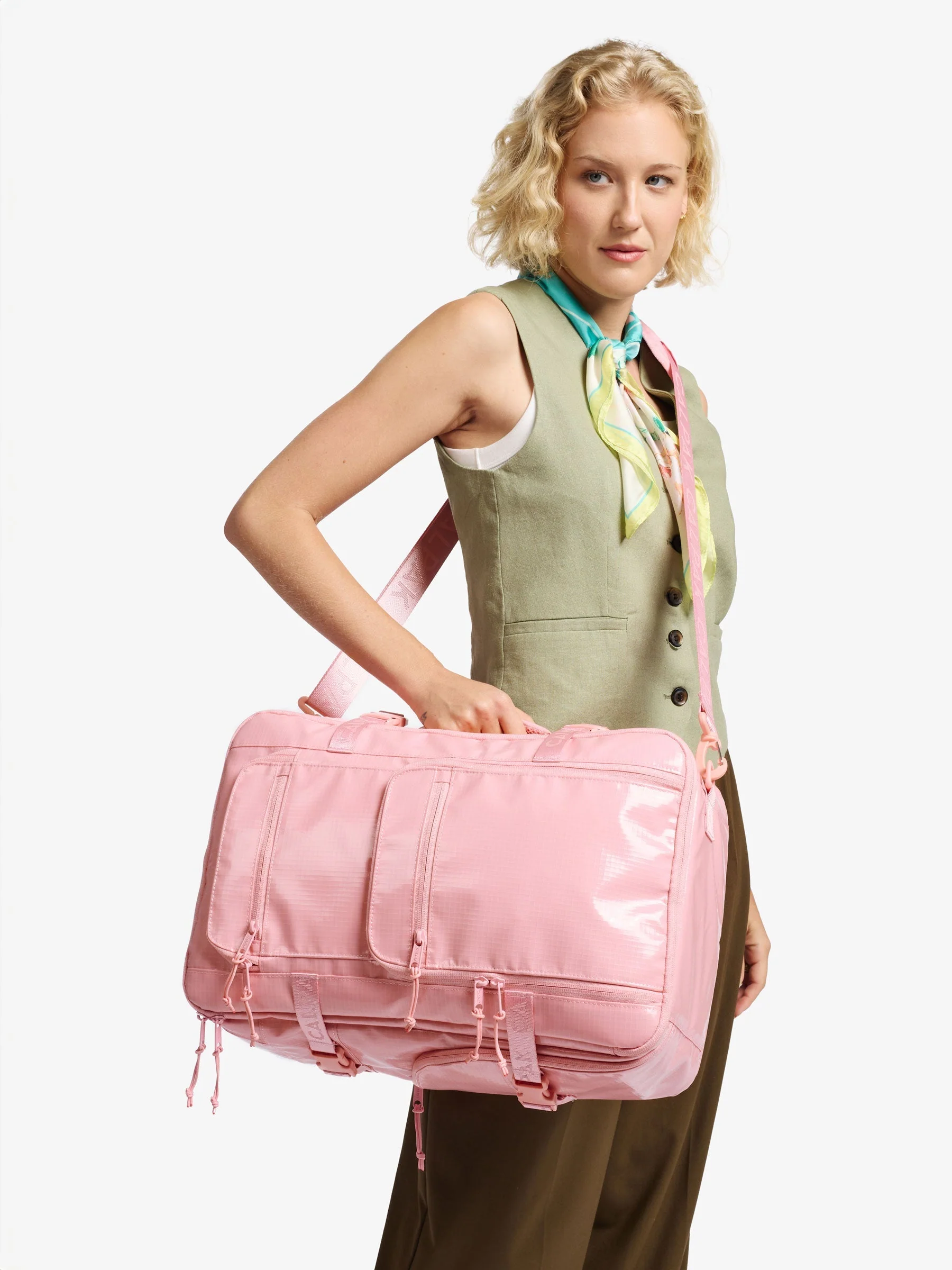 Terra 26L Laptop Duffel Backpack - Image 51