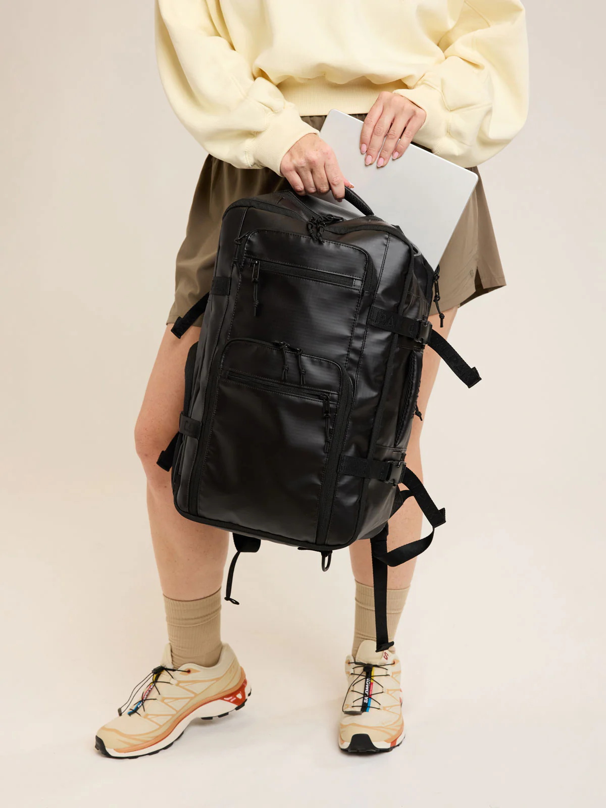 Terra 26L Laptop Duffel Backpack - Image 87