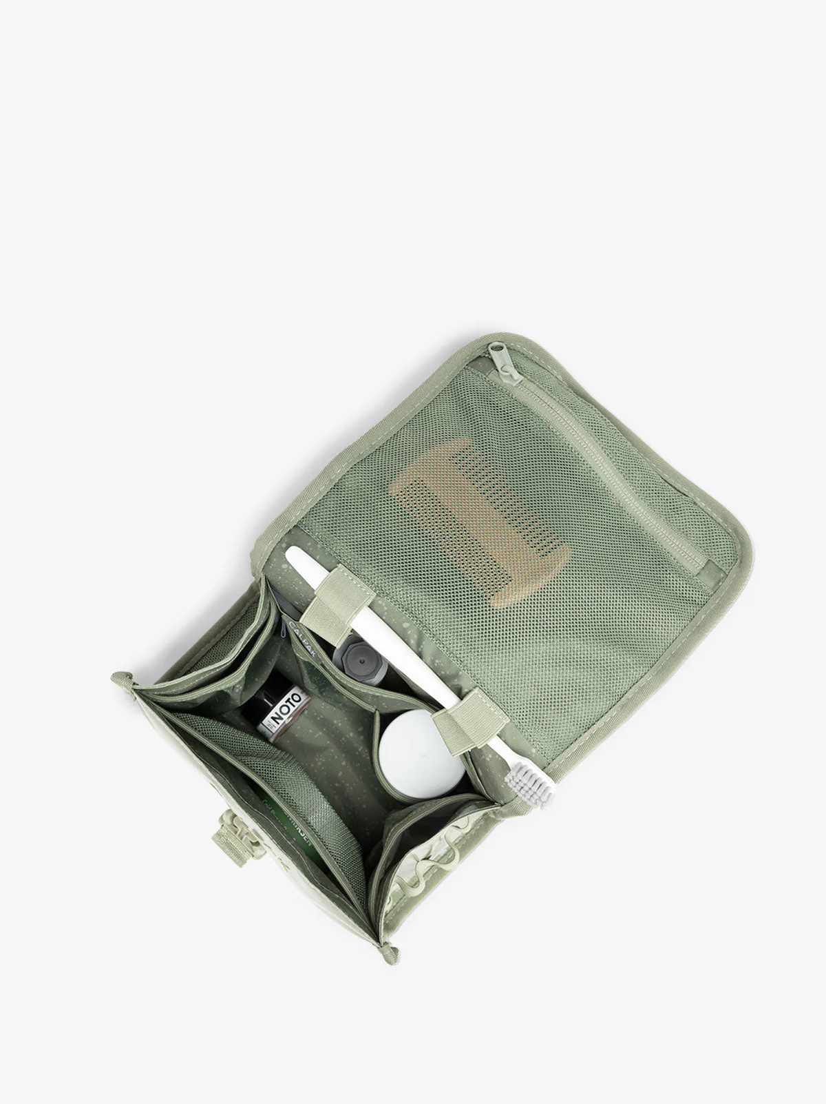 Terra Hanging Toiletry Bag - Image 18
