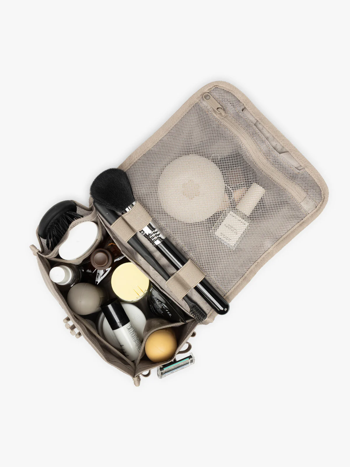 Terra Hanging Toiletry Bag - Image 90